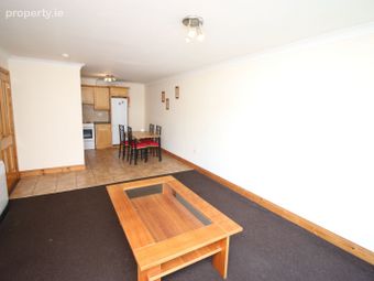 24 Maple Court, Mount Oval Village, Douglas, Rochestown, Co. Cork - Image 4