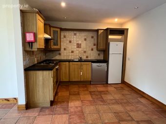 2 Arra Heights, Portroe, Nenagh, Co. Tipperary - Image 4