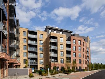 Apartment 35, Plunkett Hall, Clongriffin, Dublin 13 - Image 3