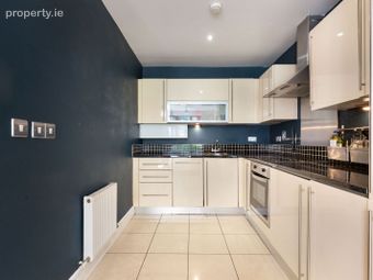 13 The Gardens, Carrickmines Manor, Carrickmines, Dublin 18 - Image 5