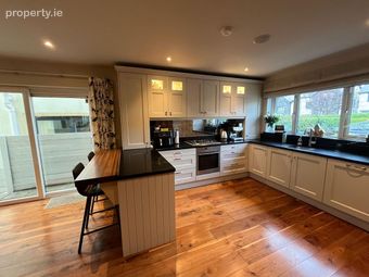 2 Limewood Court, Curraheen Road, Bishopstown, Co. Cork - Image 5
