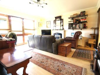9 The Orchard, Carpenterstown Road, Castleknock, Dublin 15, Castleknock, Dublin 15 - Image 3
