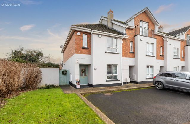 82 Ballisk Court, Donabate, Co. Dublin, Donabate, Co. Dublin - Click to view photos
