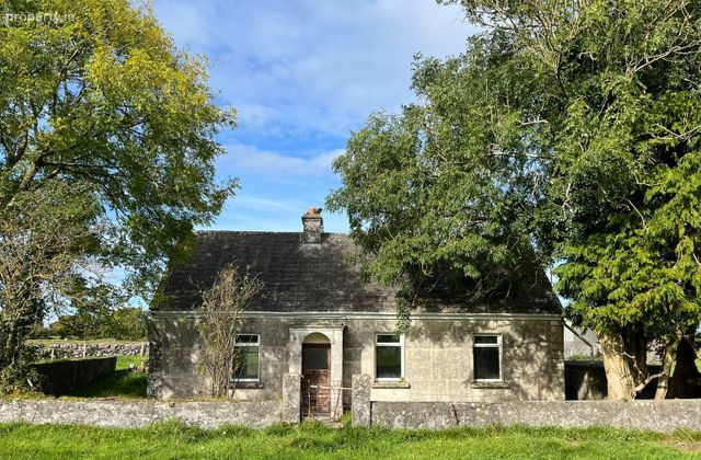 Emone, Belclare, Tuam, Co. Galway - Click to view photos