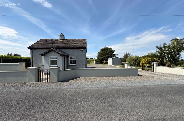 Ballinlough, Kilteely, Kilteely, Co. Limerick - Click to view photos