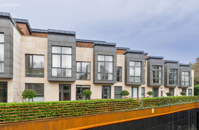 8 Longwood, Wynnsward Park, Clonskeagh, Dublin 14 - Click to view photos