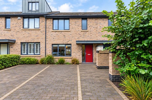 24 Grace Park Grove, Grace Park Wood, Drumcondra, Dublin 9 - Click to view photos