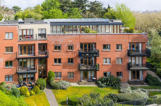 Apt. 24, Rosemount Hall, Drumcondra, Dublin 9 - Click to view photos