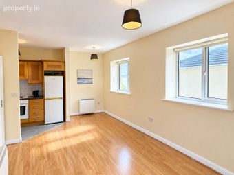 Apartment 27, Block 2, Weaver Court, Clondalkin, Dublin 22 - Image 4
