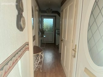 32 Saint James Gardens, Killorglin, Co. Kerry - Image 5