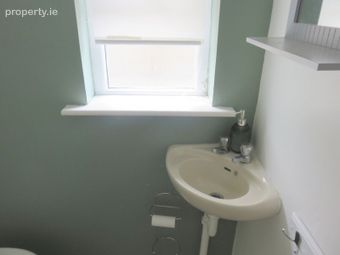 17 Riversdale Green, Clondalkin, Dublin 22 - Image 5