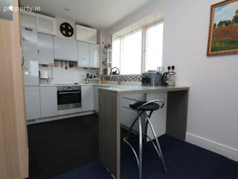 Apartment 23, Larkfield Hall, Leopardstown, Dublin 18 - Image 3