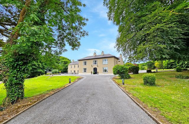 Cragleigh House, Cragleigh, Ennis, Co. Clare, Ennis, Co. Clare - Click to view photos