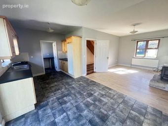 2 Cluain Craobh, Louisburgh, Co. Mayo, Louisburgh, Co. Mayo - Image 5