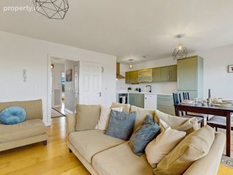 Apartment 16, 37 Main Street, Clongriffin, Dublin 13 - Image 3