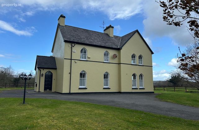 The Presbytery On 2.26 Acres, Dromagh, Mallow, Co. Cork, Kanturk, Co. Cork - Click to view photos
