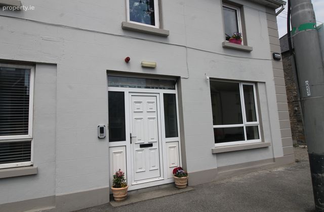 Mill Parade, Lower Bridge Street, Athboy, Co. Meath - Click to view photos