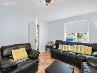 43 Elmdale Crescent, Dublin 10, Cherry Orchard, Dublin 22 - Image 5