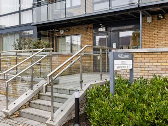 Apartment 30, Hazelbrook, Kilmacud Road Upper, Dundrum, Dublin 14 - Image 2
