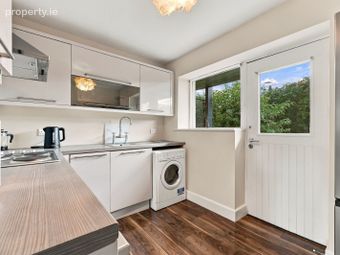 Apartment 23, Shelbourne Park Apartments, Ringsend, Dublin 4 - Image 4