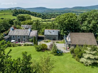 Lazy Acre, Shandrum Beg, Bantry, Co. Cork