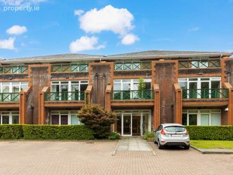 17 Dundrum Castle House, Dundrum, Dublin 16, Dundrum, Dublin 16