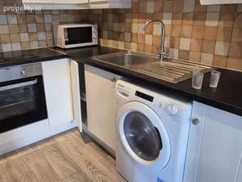 Apt 47, Block 4, Annaly Grove, Dublin 15, D15xh93, Ongar, Dublin 15 - Image 2