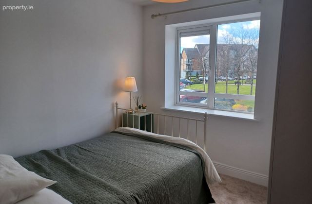 Apartment 14, The Lodge, The Oaks, Classes Lake, Ballincollig, Co. Cork - Click to view photos