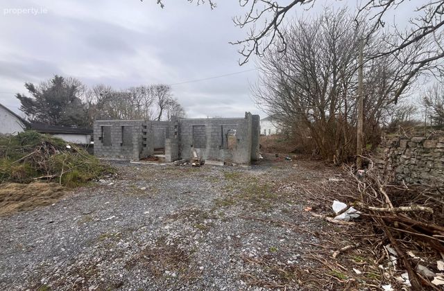Tonagarraun, Corrandulla, Co. Galway - Click to view photos