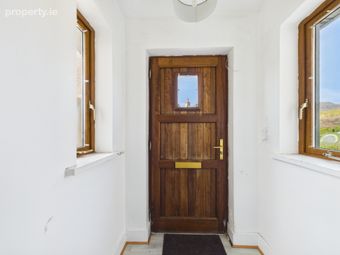 8 The Mews, Hook View, Coxtown, Dunmore East, Dunmore East, Co. Waterford - Image 3