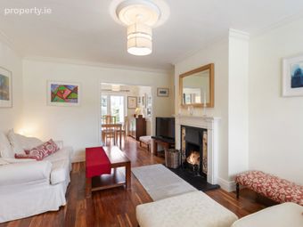 22 Glencairn Crescent, The Gallops, Leopardstown, Dublin 18, Leopardstown, Dublin 18 - Image 3