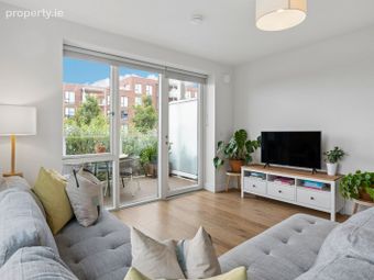 Apartment 78, Kiln View, Clay Farm, Leopardstown, Dublin 18 - Image 3