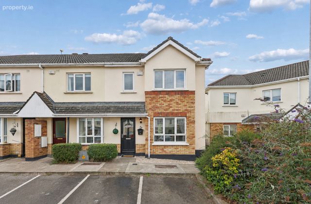 23 Castleview Walk, Swords, Co. Dublin - Click to view photos