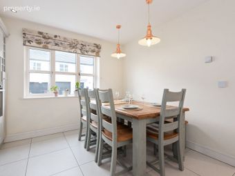 7 Thornberry Drive, Belmont, Stepaside, Dublin 18 - Image 3