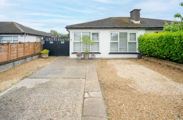 50 Glenview Park, Kilpedder, Kilquade, Co. Wicklow - Click to view photos