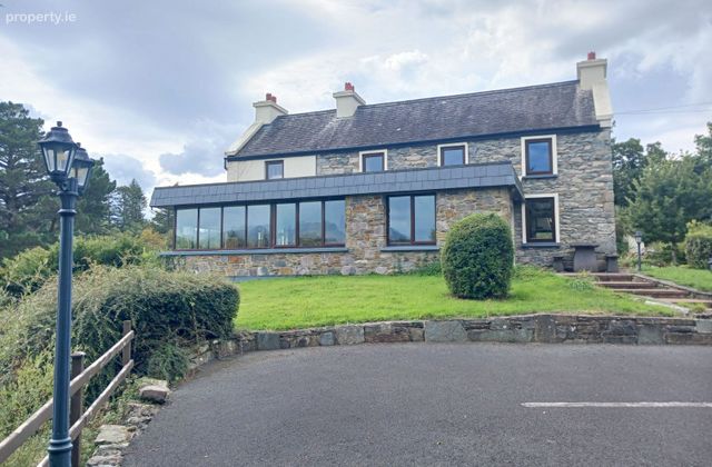 Blackstones House, Dromdoory, Glencar, Co. Kerry - Click to view photos