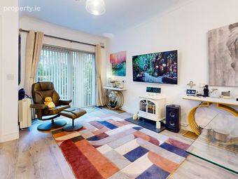 27 North Street, Ongar, Dublin 15 - Image 4