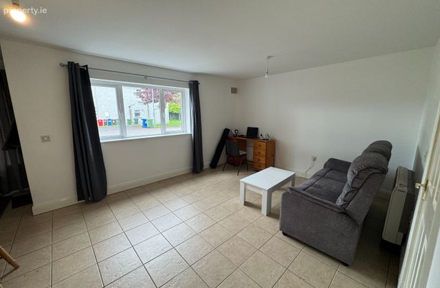 105c Carrig Rua, Saint Conlan's Road, Nenagh, Co., Nenagh, Co. Tipperary - Click to view photos