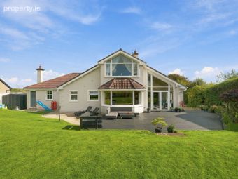 Hawthorn Avenue, Castlebar, Co. Mayo - Image 5