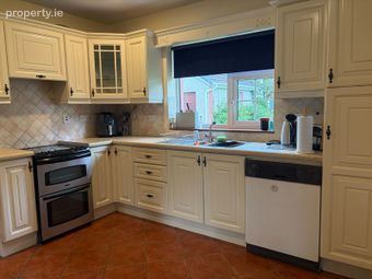 7 The Oaks, Oakview, Tralee, Co. Kerry - Image 3
