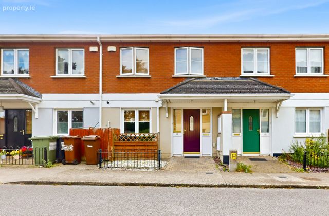12 Ballentree Crescent, Tyrrelstown, Dublin 15 - Click to view photos
