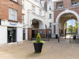 40 Loftus Square, Rathfarnham Gate, Dublin 14 - Image 4