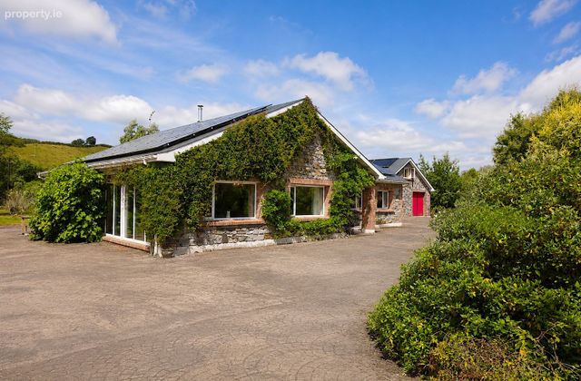 Kilclogha, Maudabawn, Cootehill, Co. Cavan - Click to view photos