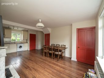 98 Lissadel Drive, Drimnagh, Dublin 12 - Image 4
