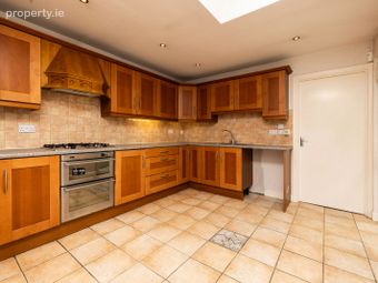 18 Carlingford Road, Dublin 9, Drumcondra, Dublin 9 - Image 5