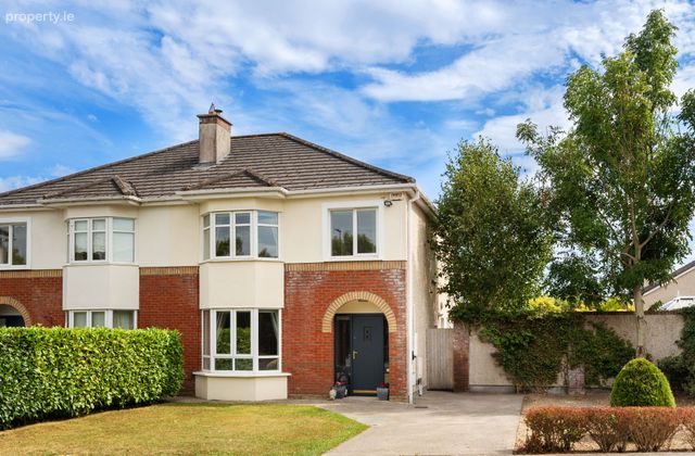 11 The Avenue, Grange Manor, Lucan, Co.dublin, Lucan, Co. Dublin - Click to view photos