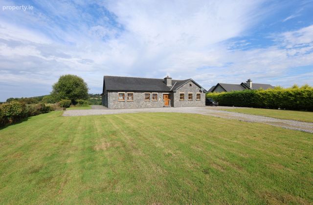Sallymount, Castlepollard, Fore, Co. Westmeath - Click to view photos