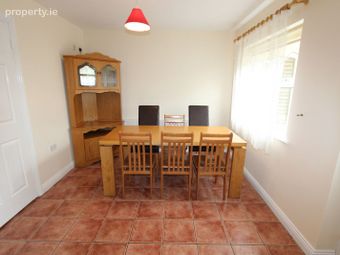 27 Wylie's Hill, Ballybay, Co. Monaghan - Image 4