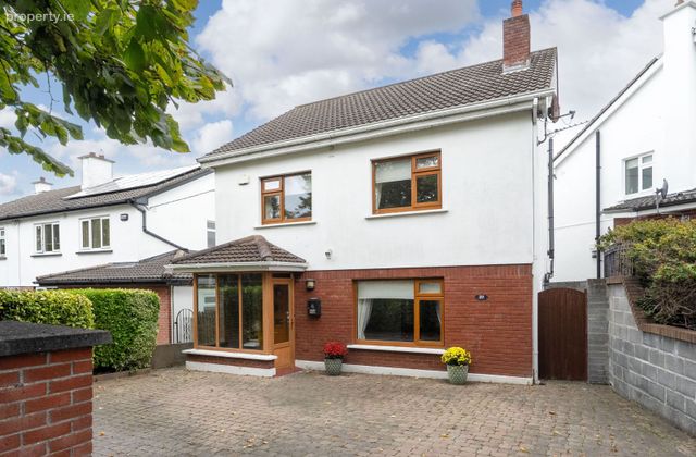 37 Pine Valley Park, Rathfarnham, Dublin 16 - Click to view photos