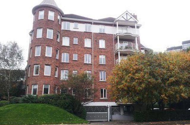 The Sweepstakes, Ballsbridge, Ballsbridge, Dublin 4 - Click to view photos